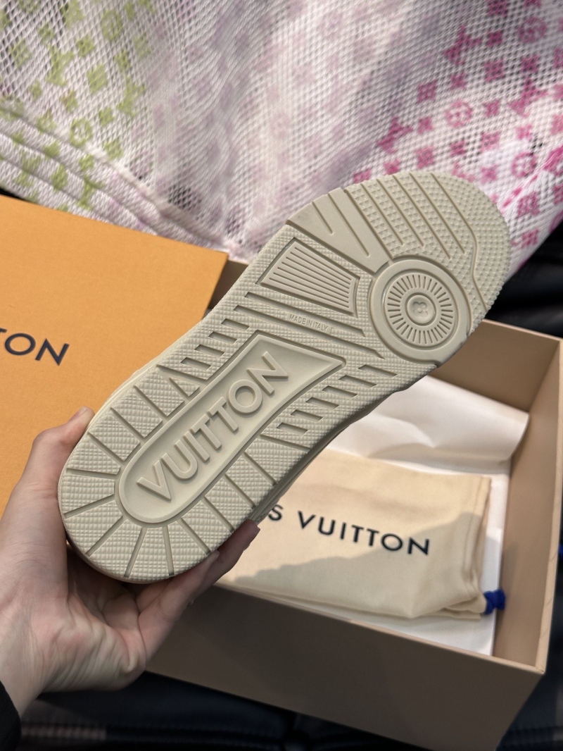 Louis Vuitton Sneakers